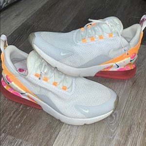 Women’s AirMax 270s